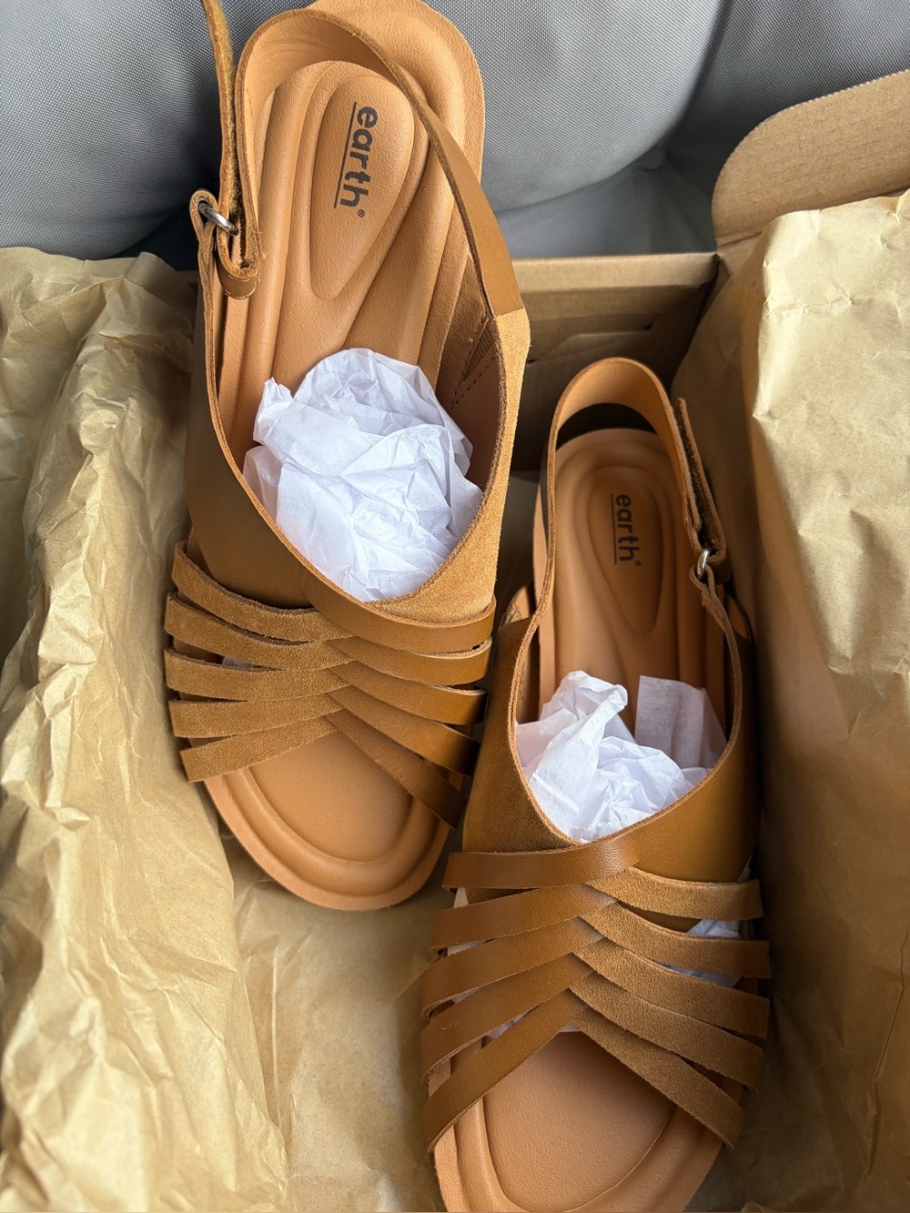 0176: Earth Women's Harris Beige Woven Slingback Wedge Sandals - Picture 7 of 9